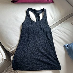 Lululemon Tank!